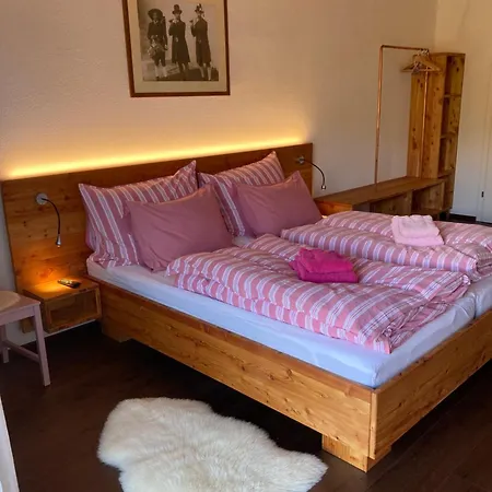 Haus Am Salz Mit Sauna Holiday home Bad Ischl
